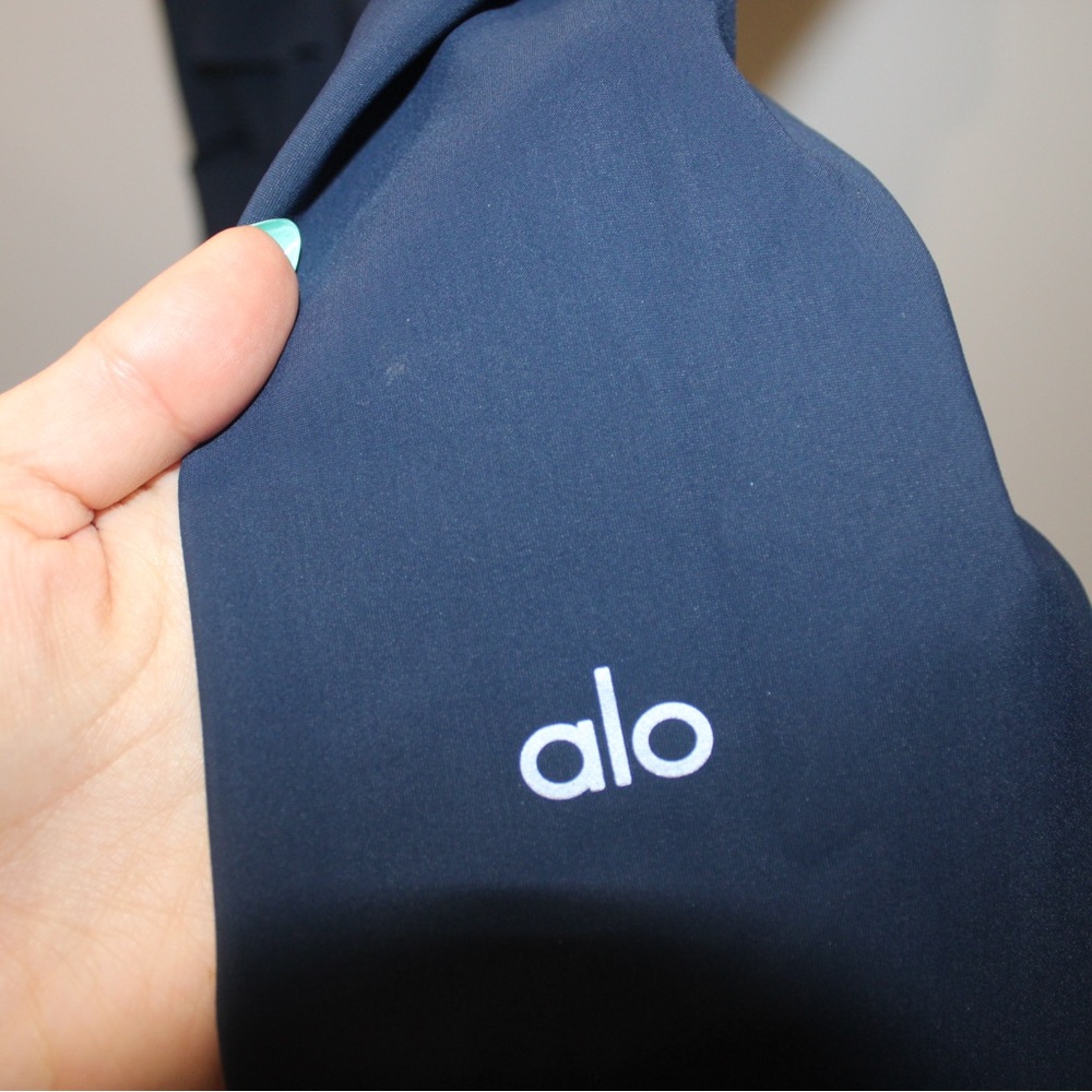 Alo Yoga High-Waist Ripped Warrior Leggings – Rich Navy – Size Small Slash Holes - Picture 2 of 10